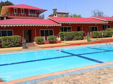 Cold Spot Village Resort Mahābaleshwar Екстериор снимка
