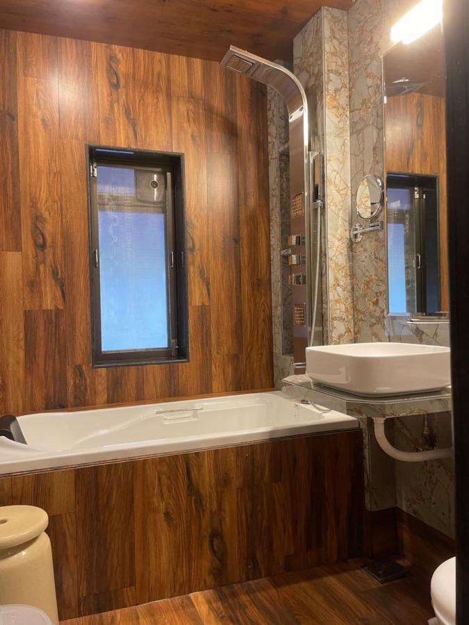 Cold Spot Village Resort Mahābaleshwar Екстериор снимка